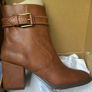 Zodiac Brand New Rexx Ankle Boots